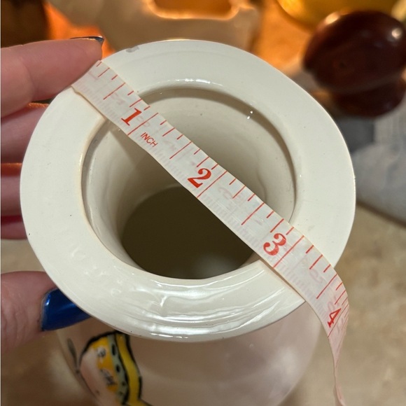 Vintage hand painted dated and signed 9.5” vase 4/25/78 - Picture 6 of 8